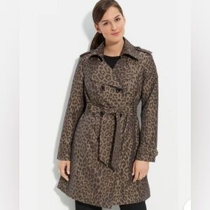 London Fog Small Trench Coat Animal Print Tan & Black Leopard Like New